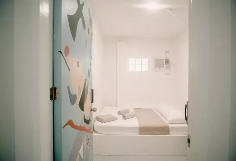 Retkeilymaja Murals Mactan