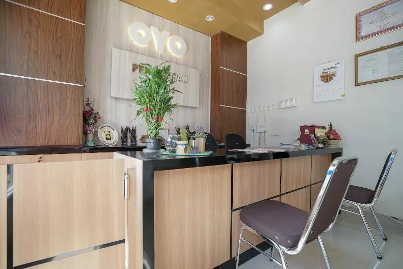 هاستل Penginapan Timur By Oyo Rooms
