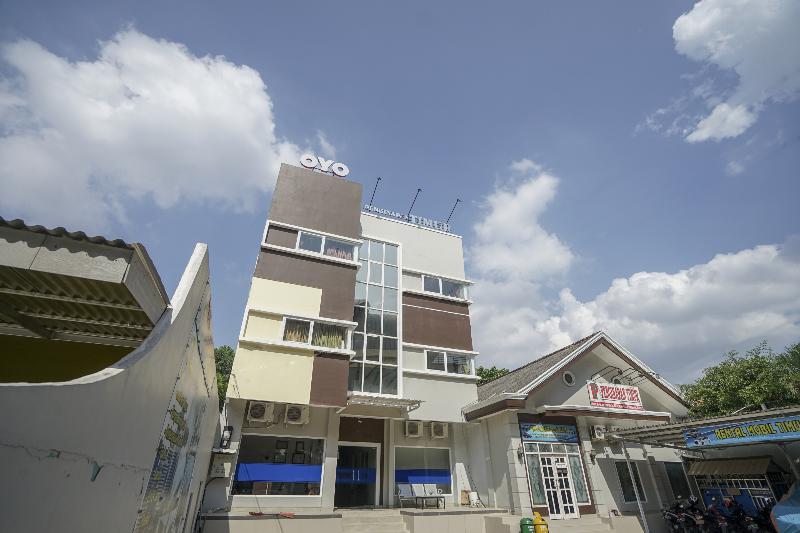 הוסטל Penginapan Timur By Oyo Rooms