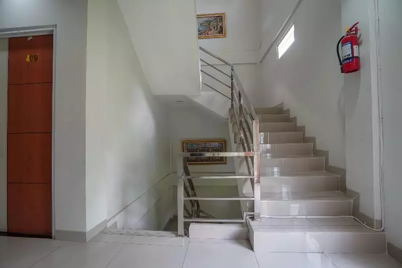 هاستل Penginapan Timur By Oyo Rooms