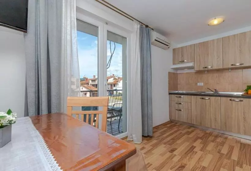 Apartments Orbanić