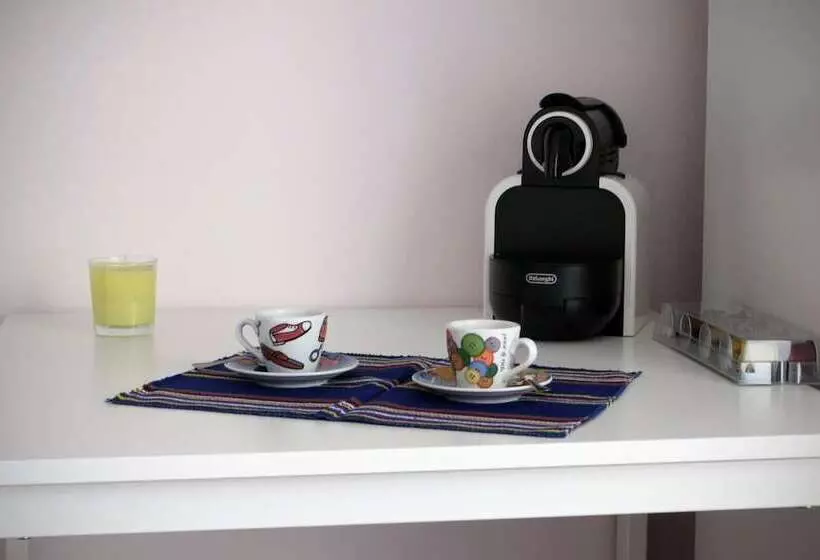 تختخواب و صبحانه Clorinda S Rooms
