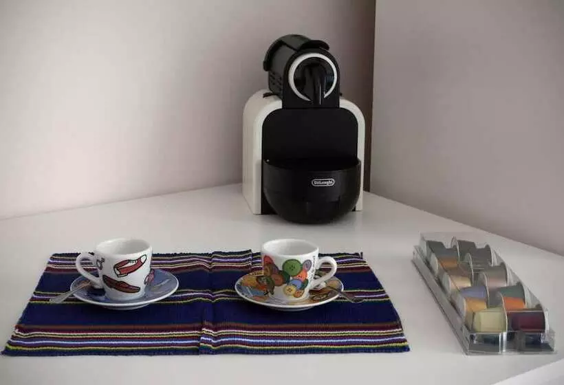 تختخواب و صبحانه Clorinda S Rooms