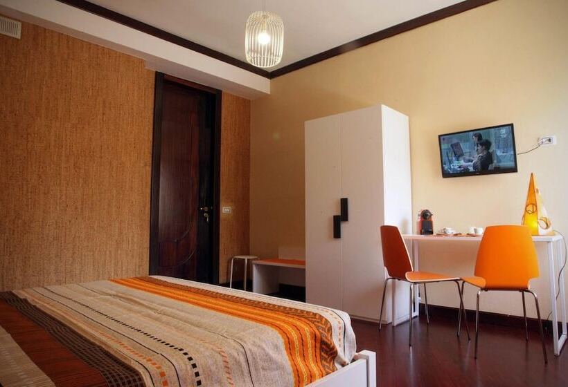 تختخواب و صبحانه Clorinda S Rooms