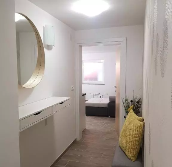 Apartment Tina