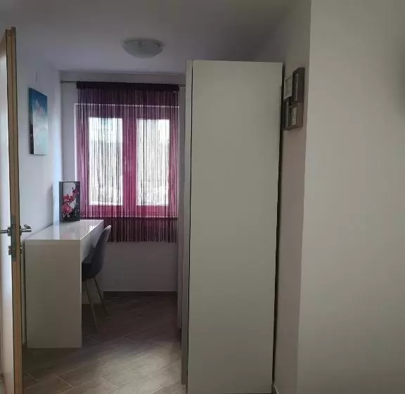 Apartment Tina