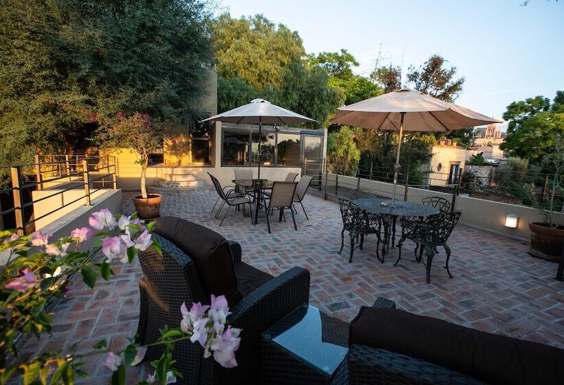 هتل Casa Naré Adults Only