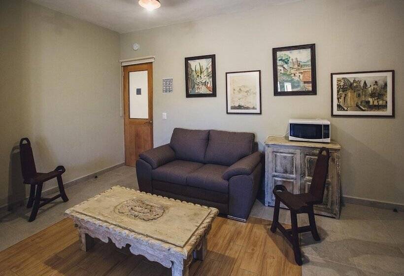 هتل Casa Naré Adults Only