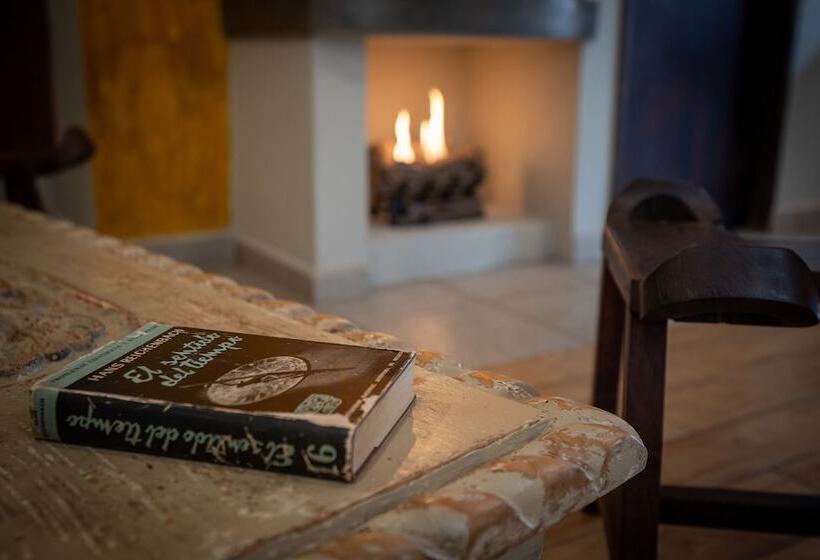 هتل Casa Naré Adults Only