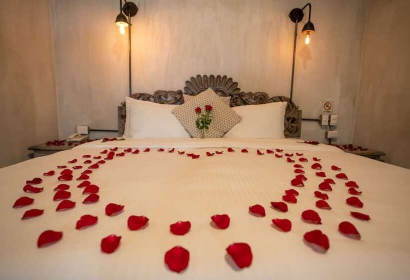 هتل Casa Naré Adults Only