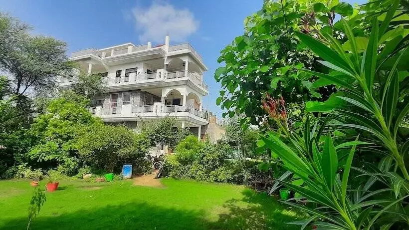 Hotelli Ibishouse Farm Stay