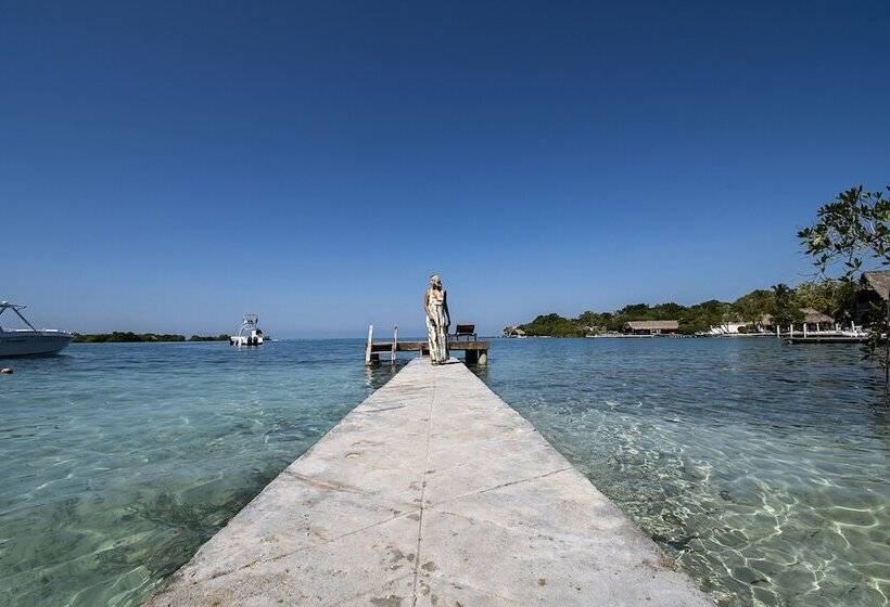 هتل Isla Tijereto