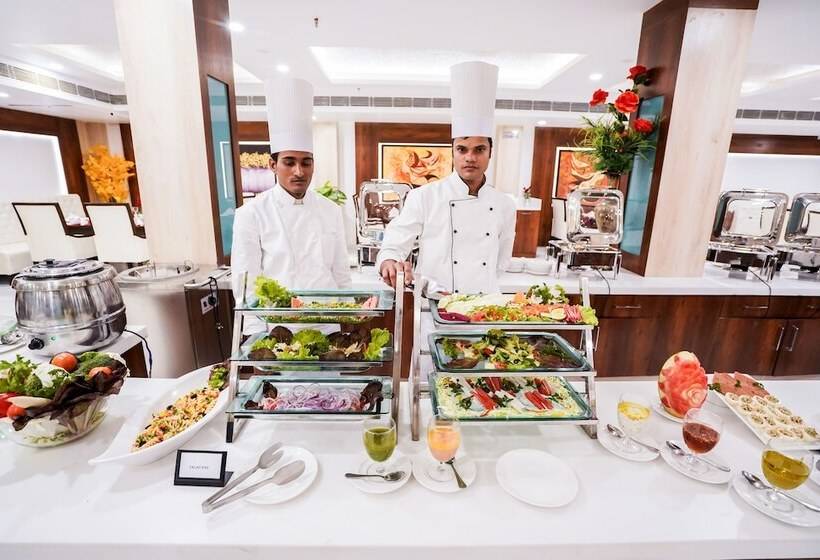 هتل Millenia Regency