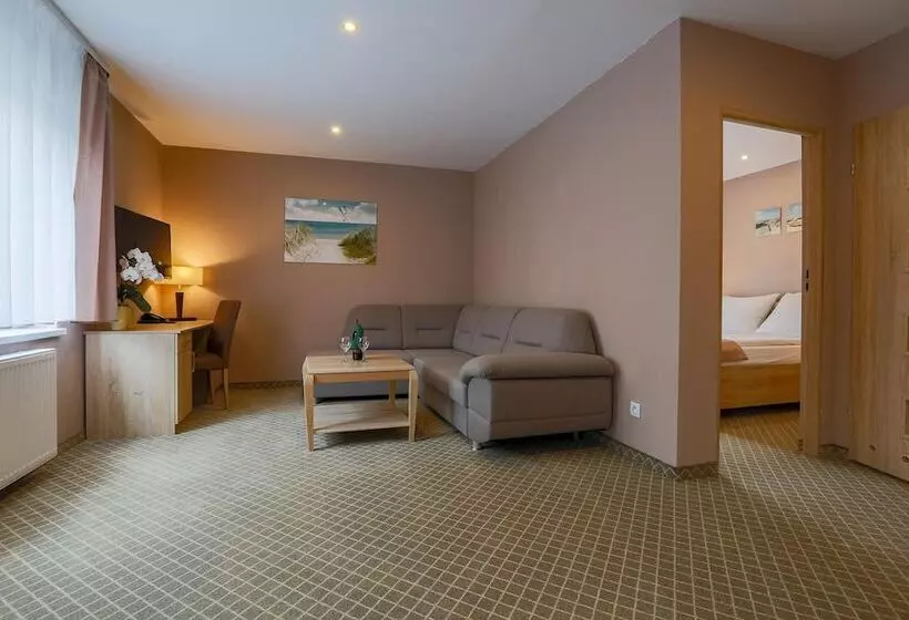 Hotelli Millennium Health Resort & Spa