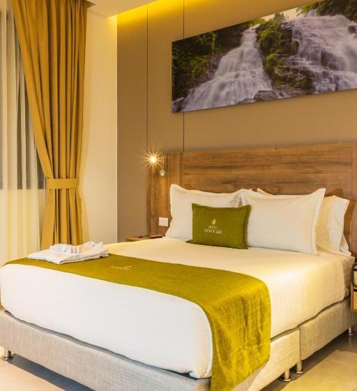 בית מלון כפרי Pance 122 Wellness Spa