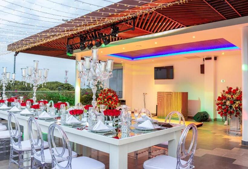 בית מלון כפרי Pance 122 Wellness Spa