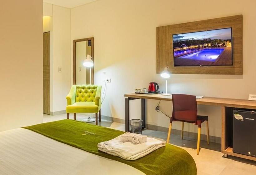 בית מלון כפרי Pance 122 Wellness Spa