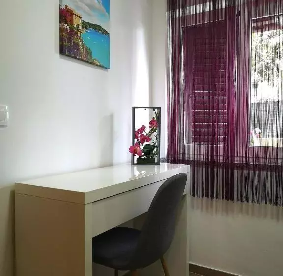 Apartment Tina