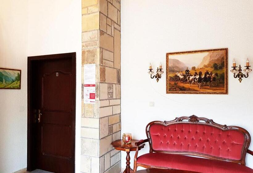 ペンション Aparthotel Pan Haus