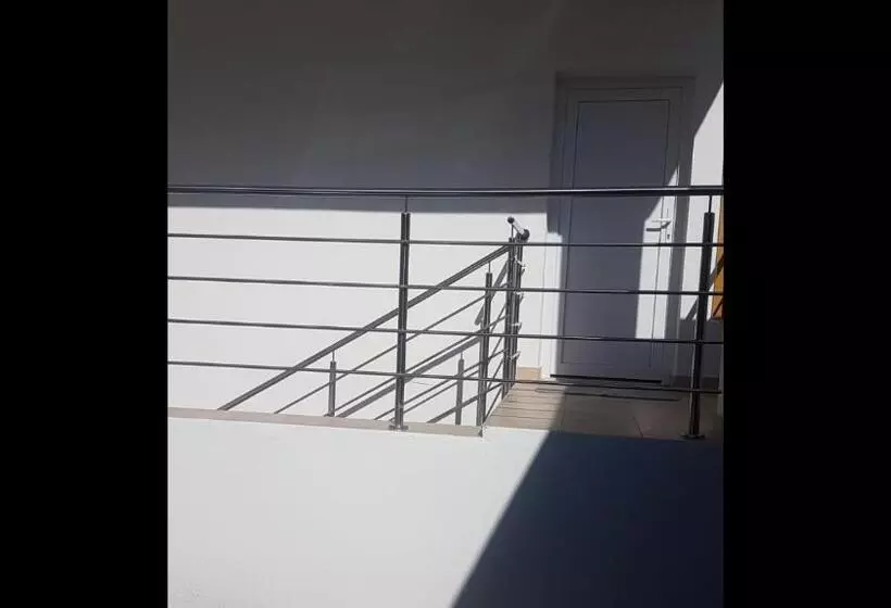 ペンション Marko Airport Rooms