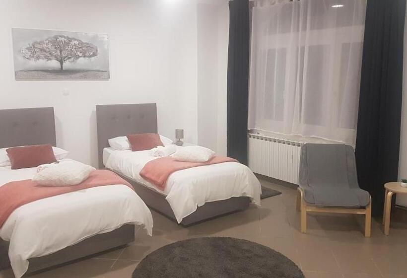 膳宿费 Marko Airport Rooms