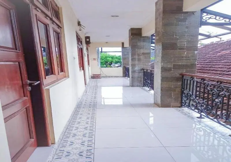 Pensionat Musafir Guest House Syariah
