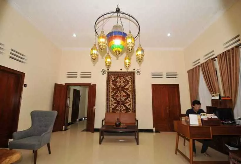 Majatalo Musafir Guest House Syariah