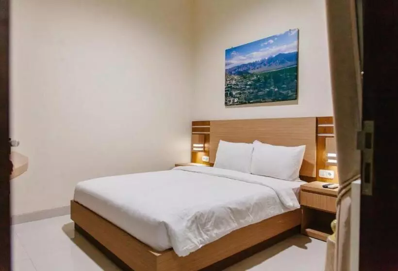 Majatalo Musafir Guest House Syariah