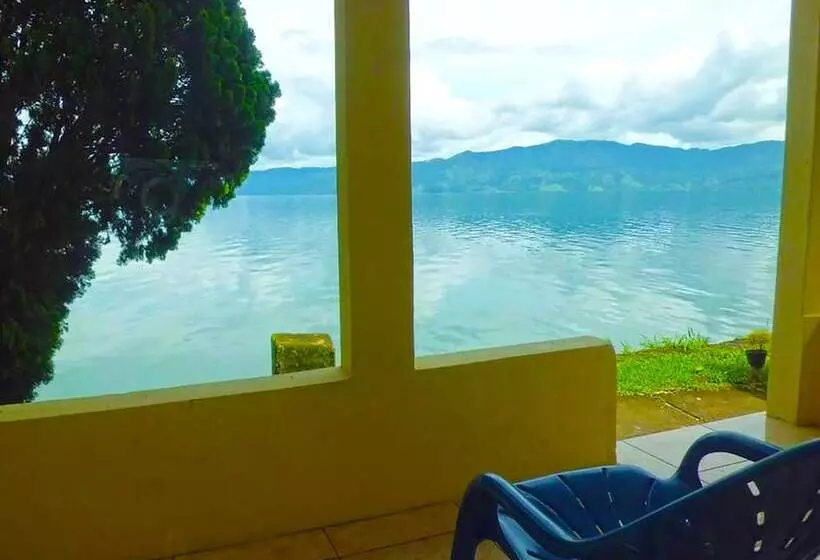 Majatalo Tuk Tuk Timbul Bungalows