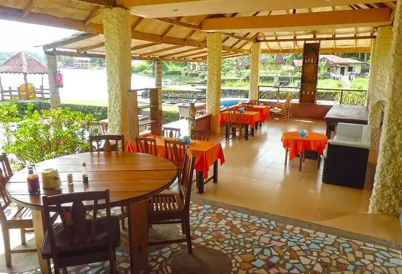 Majatalo Tuk Tuk Timbul Bungalows