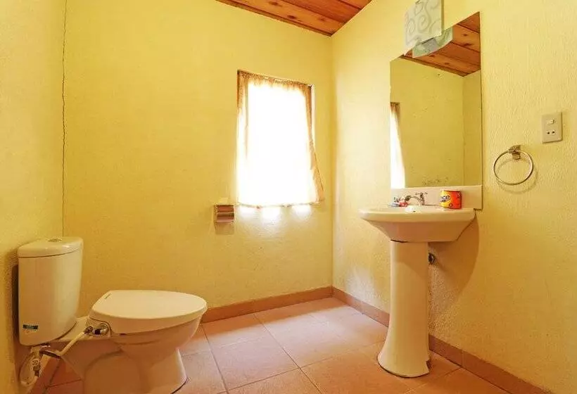 Majatalo Tuk Tuk Timbul Bungalows