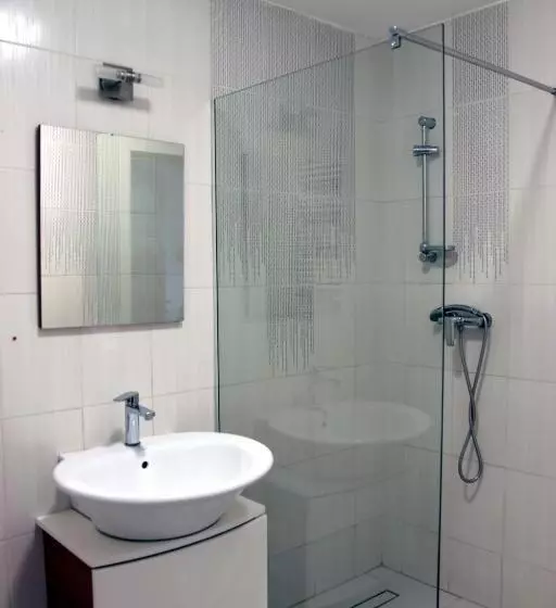 Hotelli Teodorka Med & Spa