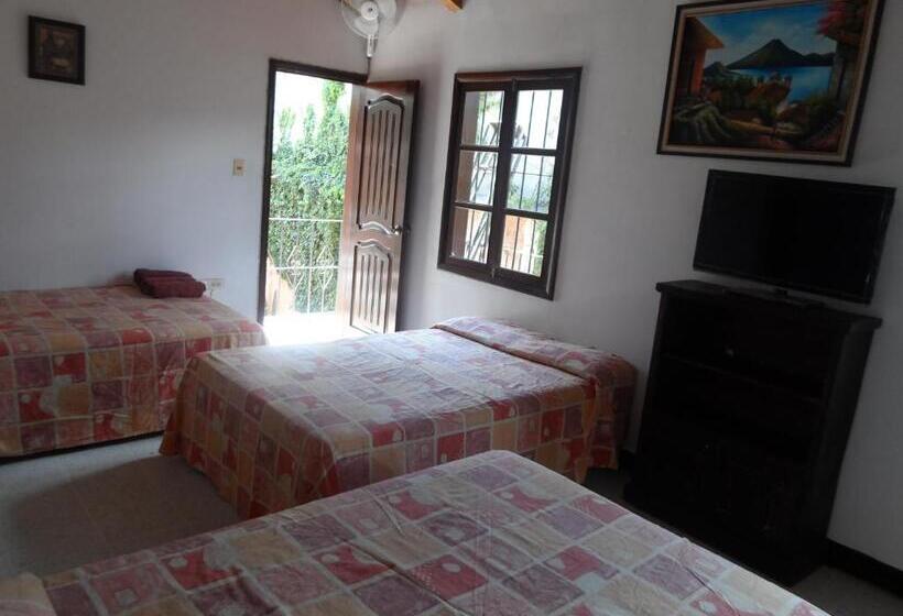 تختخواب و صبحانه Casa Landivar