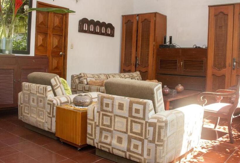 Casa Carmelita Hotel Boutique Pitalito