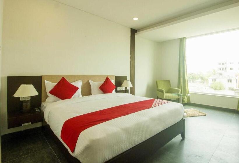 בית מלון כפרי Collection O Govinda Sai