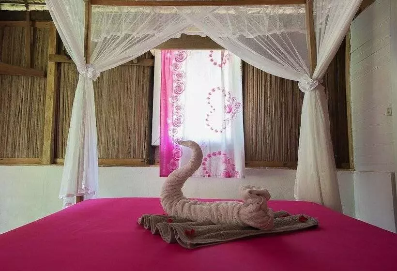 هتل Hôtel Le Lagon