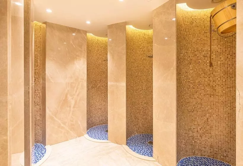 هتل Lankaran Springs Wellness Resort