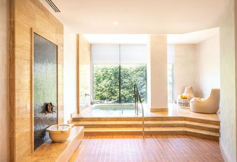 هتل Lankaran Springs Wellness Resort