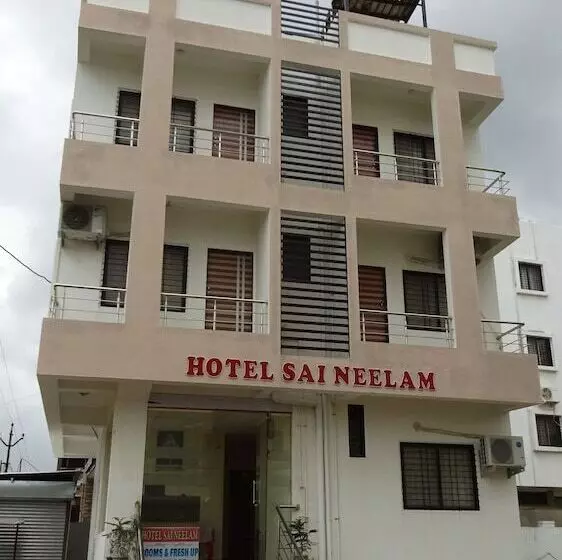 ホテル Sai Neelam