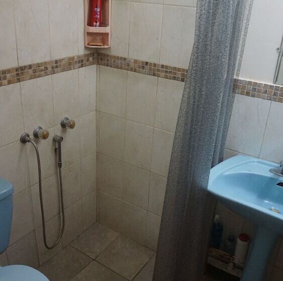 بنسيون Villa Celeste