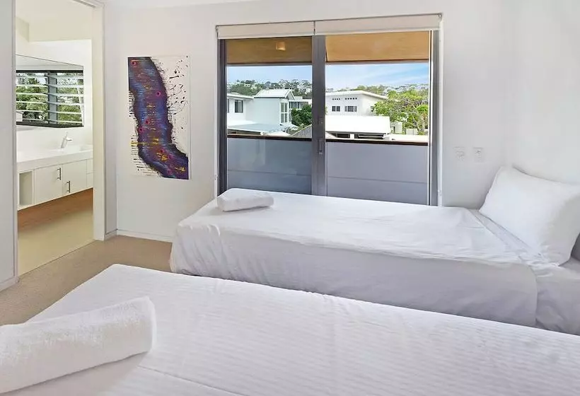 Alamode Apartments