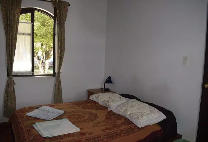 Casa De Huéspedes Condor B&b