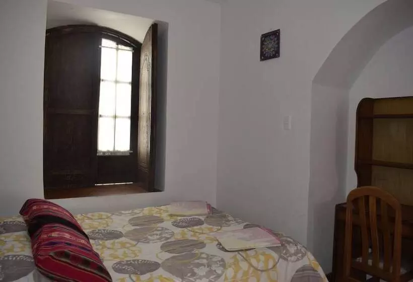 Casa De Huéspedes Condor B&b