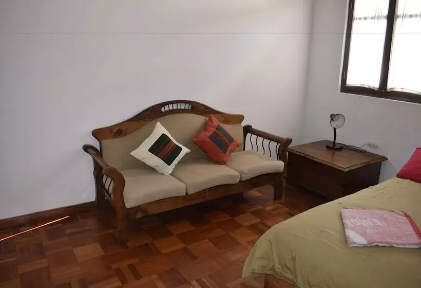 Casa De Huéspedes Condor B&b