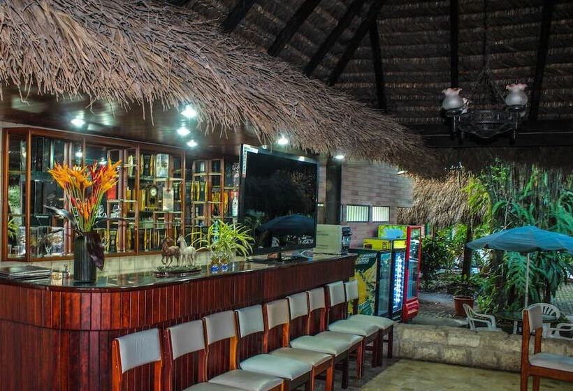 호텔 Arazá   Lago Agrio