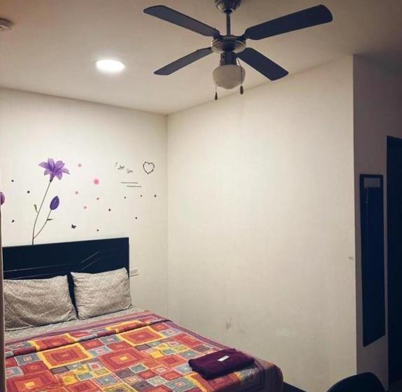 هتل La Fortuna Roja