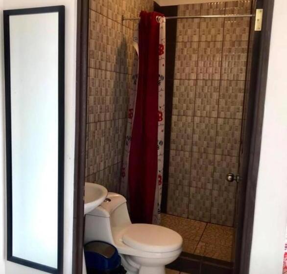 هتل La Fortuna Roja