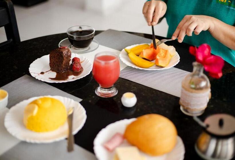 בית מלון כפרי Pousada Principal