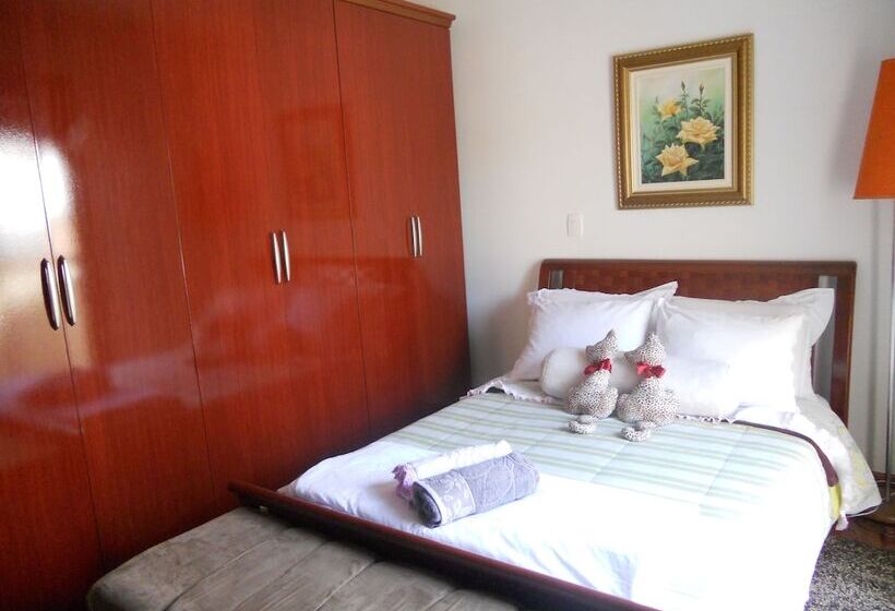 호텔 Hospedagem Three Little Birds