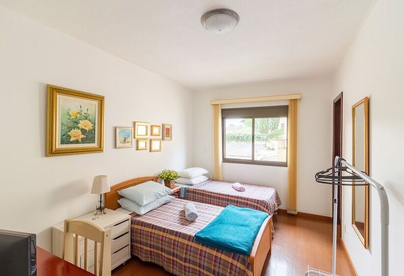 호텔 Hospedagem Three Little Birds